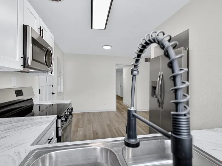 2149 Corot Dr — Photo 18