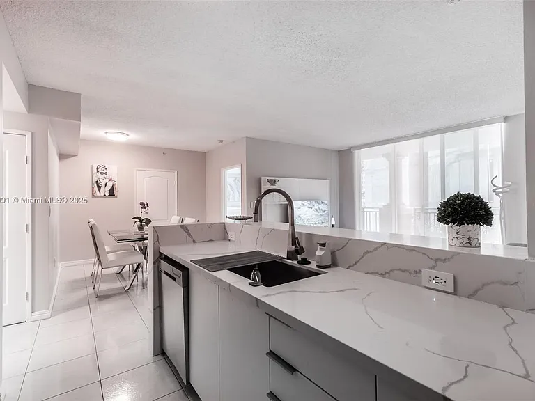 17555 E Atlantic Blvd #603 — Photo 14