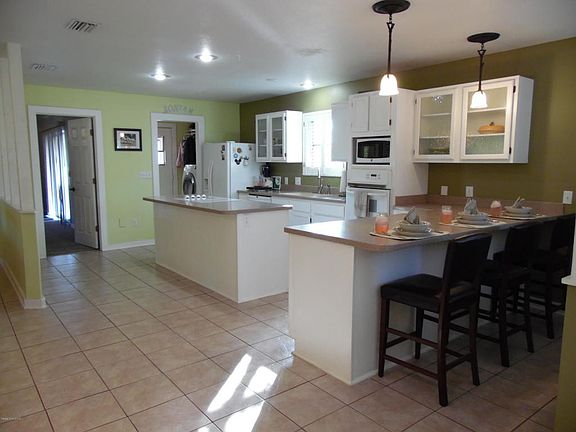 3rd image of 5380 Fan Palm Ave
