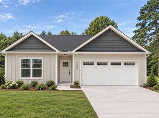 4034 Old Lexington Rd, Winston Salem, NC 27107