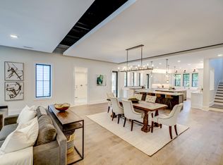 809 5th St N, Stillwater, MN 55082