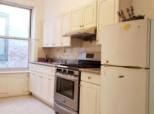 615 18th St #2, Brooklyn, NY 11218