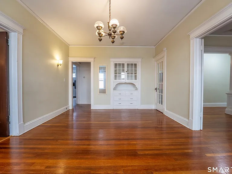 92 Fairfield Ave #1 — Photo 8