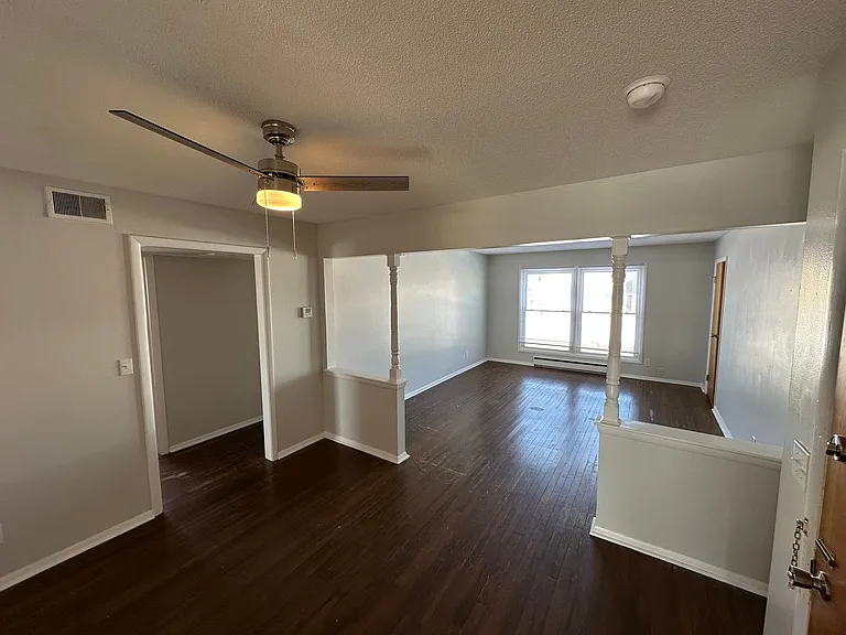 6011 W 25th St #4 — Photo 9