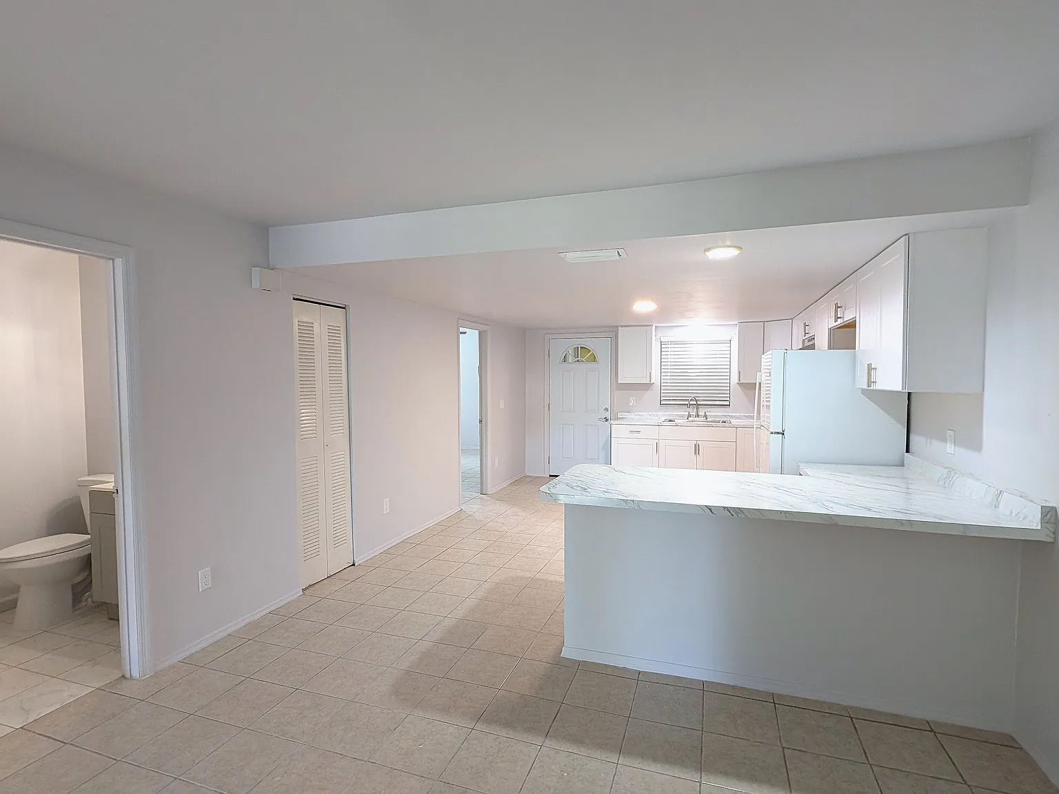 2 bed, 1.5 bath, 1200 sqft, $1,950 — Photo 3