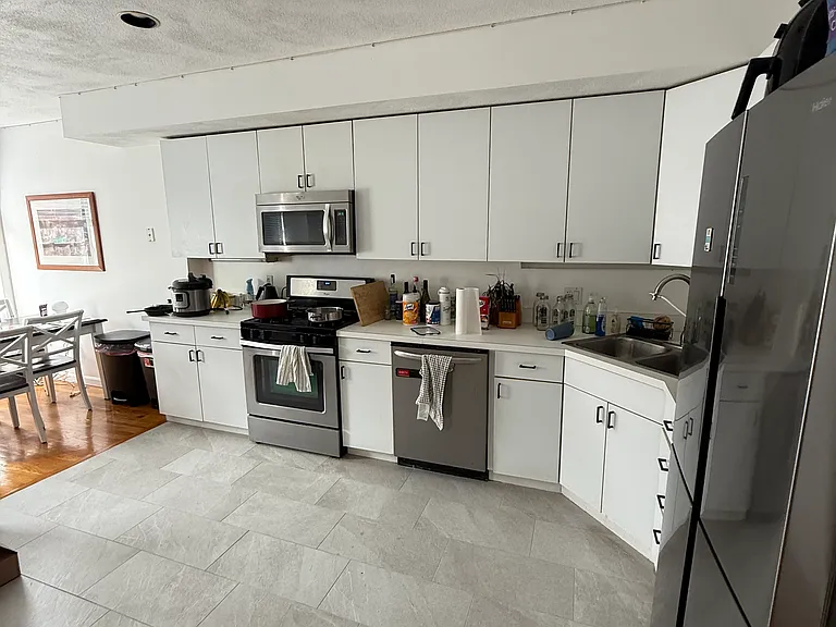 238 Hanover St #2 — Photo 18