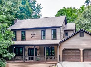 6369 Flat Rock Dr, Flowery Branch, GA 30542