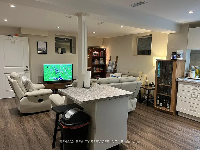 1543 Polesden Dr — Photo 6