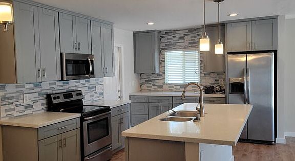 2nd image of 3452 Las Vegas Dr