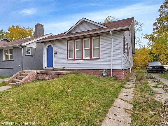 4th image of 11988 Wisconsin St