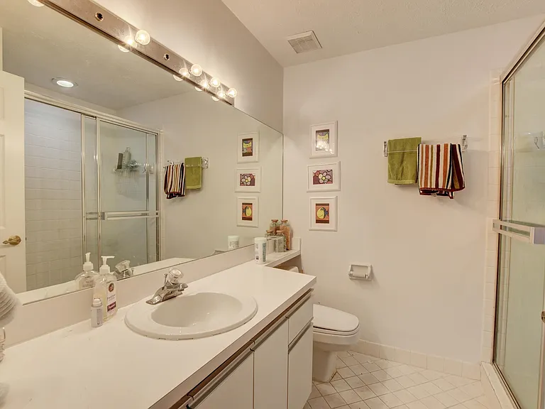 22667 Meridiana Dr — Photo 9