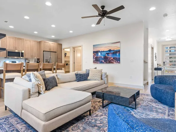 (undisclosed Address), Santa Clara, UT 84765