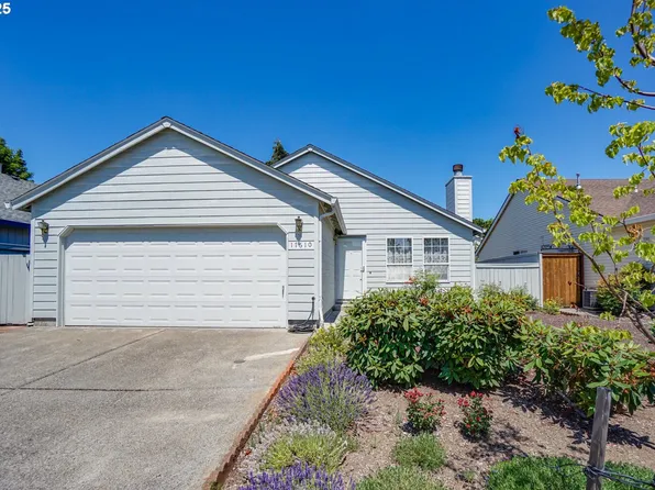 17610 SE 22nd St, Vancouver, WA 98683