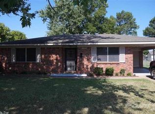 108 N Crest Ave, Trumann, AR 72472