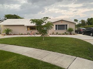 11201 SW 115th Ln, Miami, FL 33176