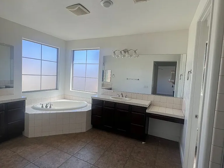 3302 E Jasper Dr — Photo 18