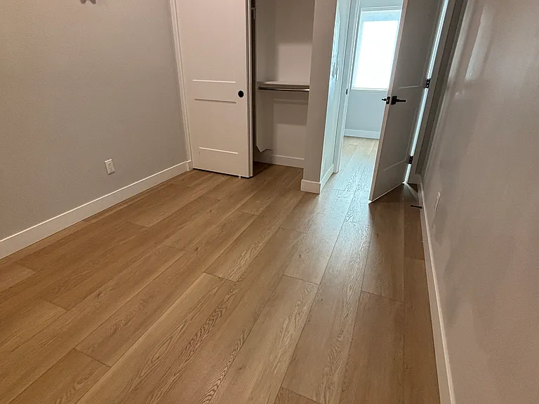 16312 Van Ness Ave — Photo 11