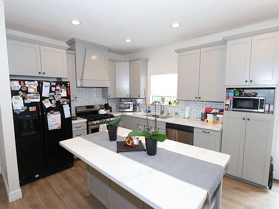 5th image of 510 Shiloh Dr APT 604