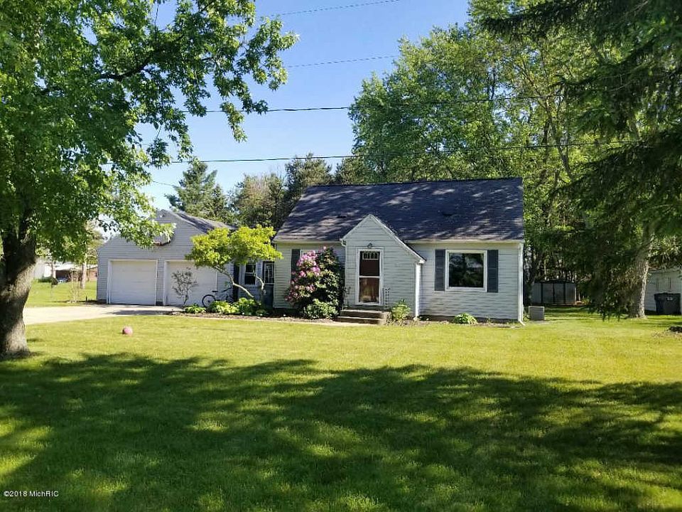 1st image of 1124 Dahlia Ave