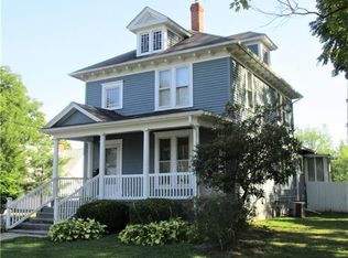 88 E Walnut St, Jefferson, OH 44047