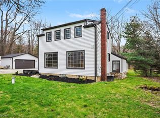 1280 Norton Rd, Stow, OH