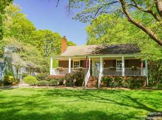 332 9th St NW, Hickory, NC 28601