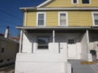 23 Capitol St, Paulsboro, NJ