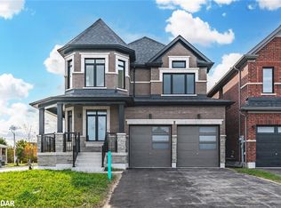 17 Amsterdam Dr, Barrie, ON L9J0Z5