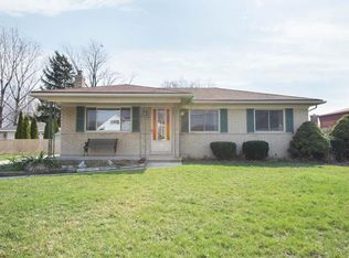 32630 Kelly Rd, Roseville, MI 48066