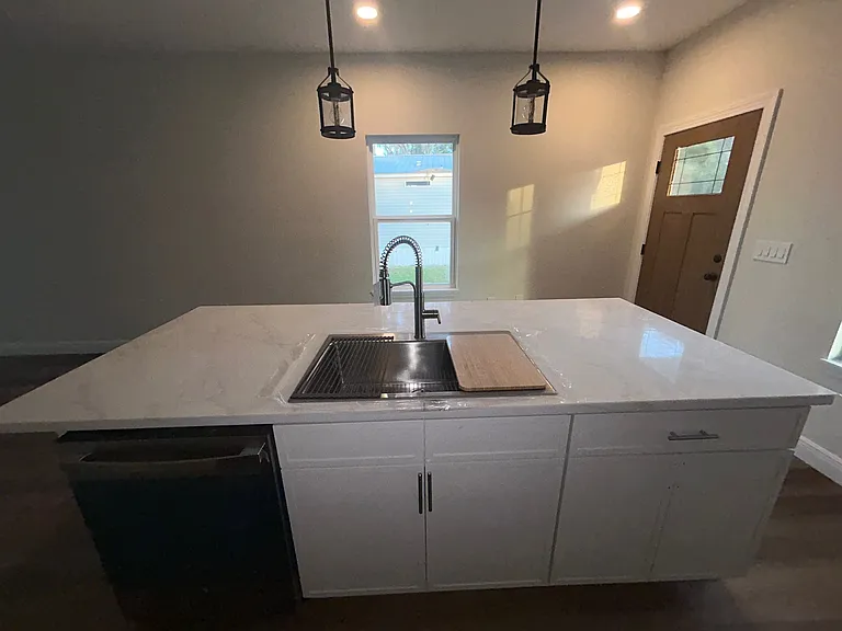 206 W Fox St #A — Photo 17