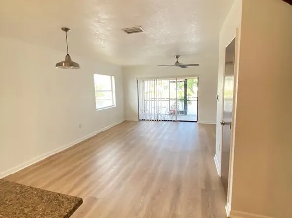 1450 Mediterranean Dr APT 1, Punta Gorda, FL 33950