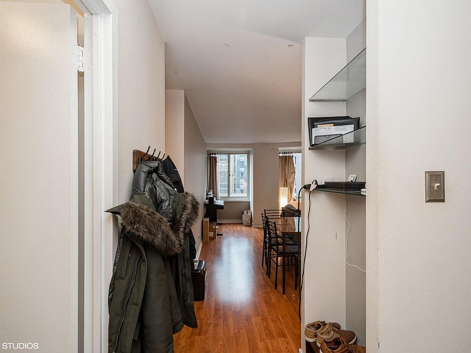 1st image of 211 E Ohio St Floor 12