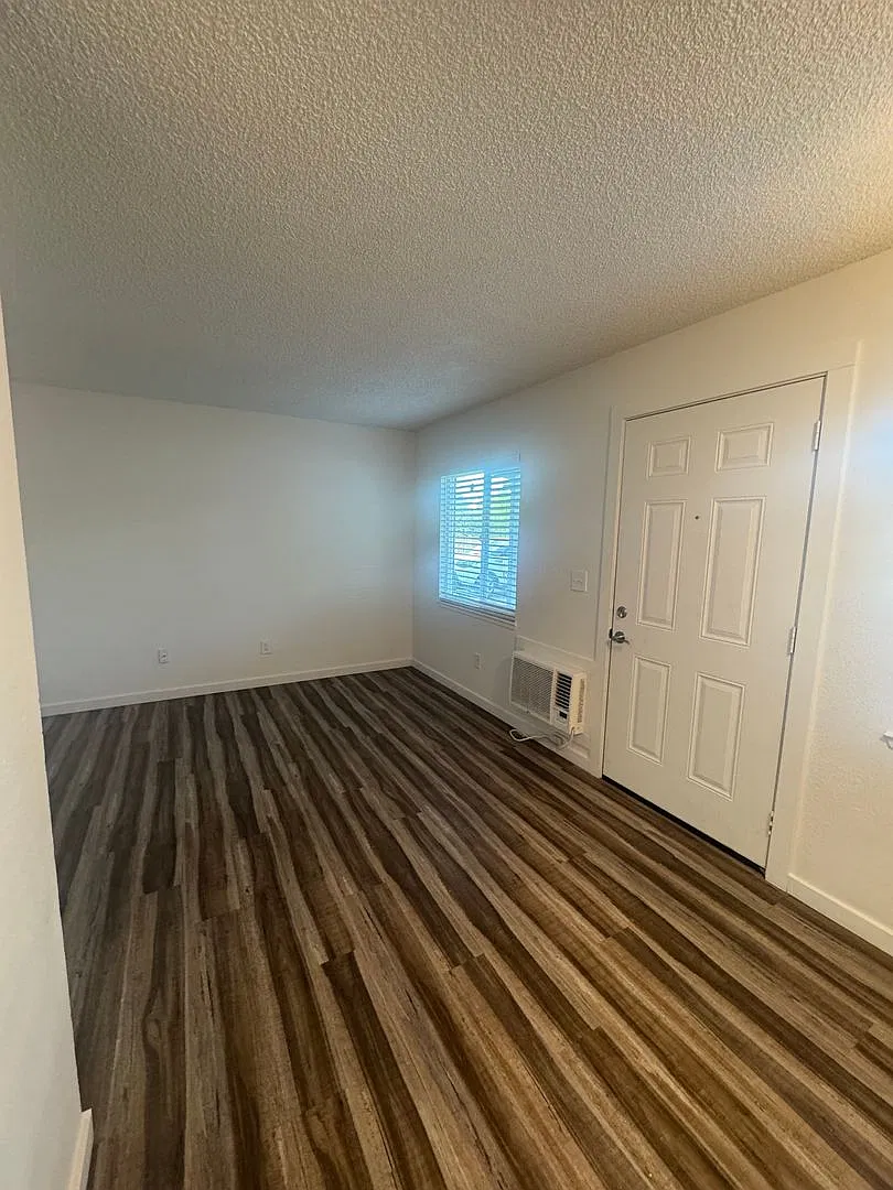 273 Boulder Creek Drive — Photo 4