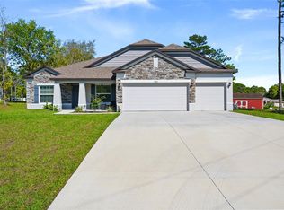 8002 Nightwalker Rd, Weeki Wachee, FL 34613