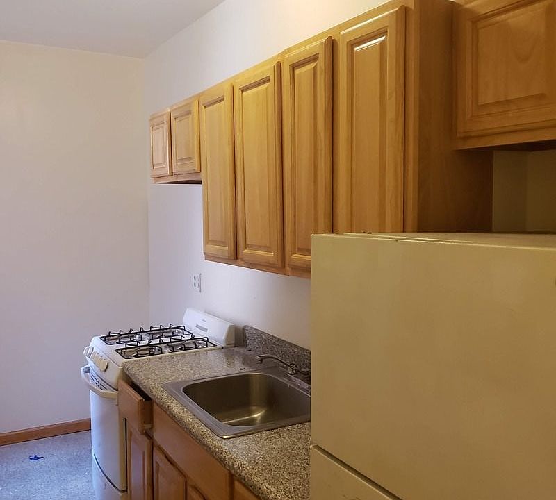 1st image of 380 92nd St APT A2