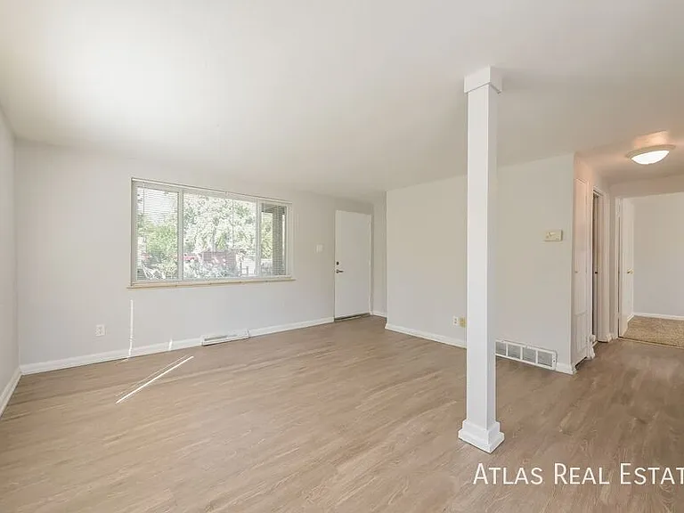 800 N Miller Ct #4 — Photo 5