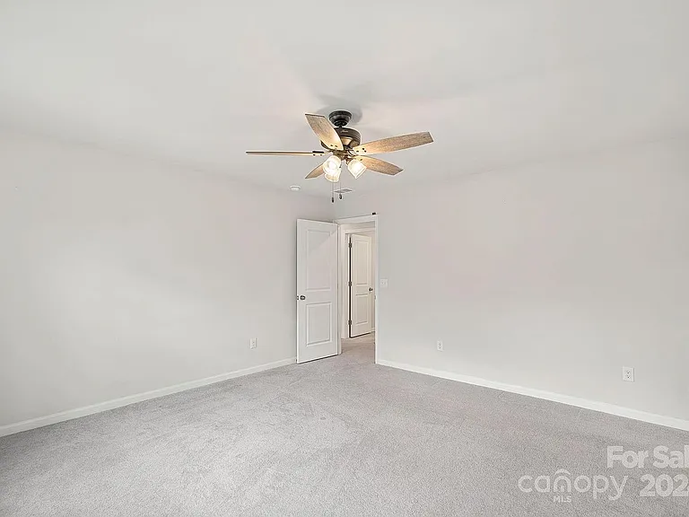 4041 Whipcord Dr — Photo 11