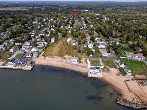 18 Kelsey Place, Madison, CT 06443