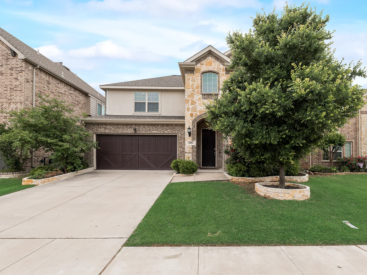 4 bed, 2.5 bath, 3098 sqft, $3,395 — Photo 1