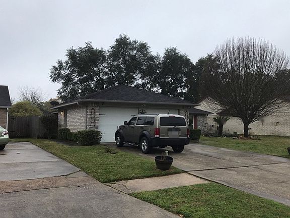 3rd image of 14115 Rosetta Dr
