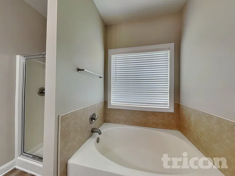 839 S Westland Ave — Photo 10