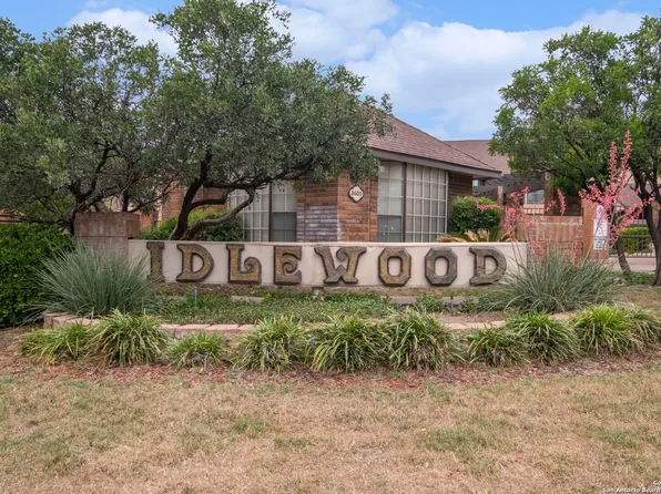 3605 HIDDEN DR #B3, San Antonio, TX 78217