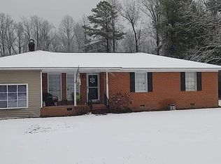 135 Woolard Ln, Washington, NC 27889