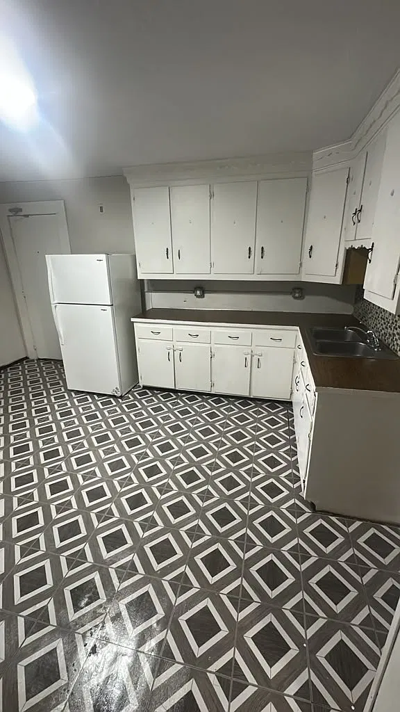 2 bed, 900 sqft, $1,595 — Photo 2
