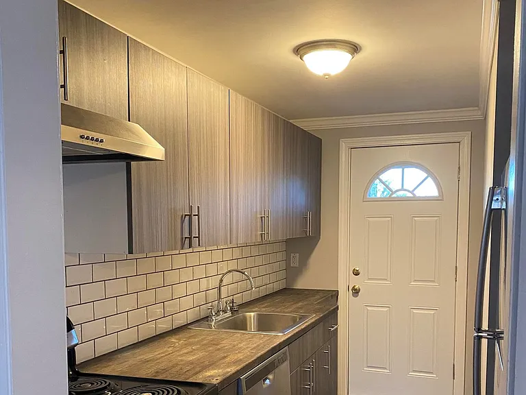 101 S Eagleville Rd — Photo 39