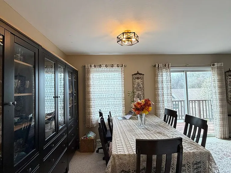 217 Newberry Ln — Photo 4