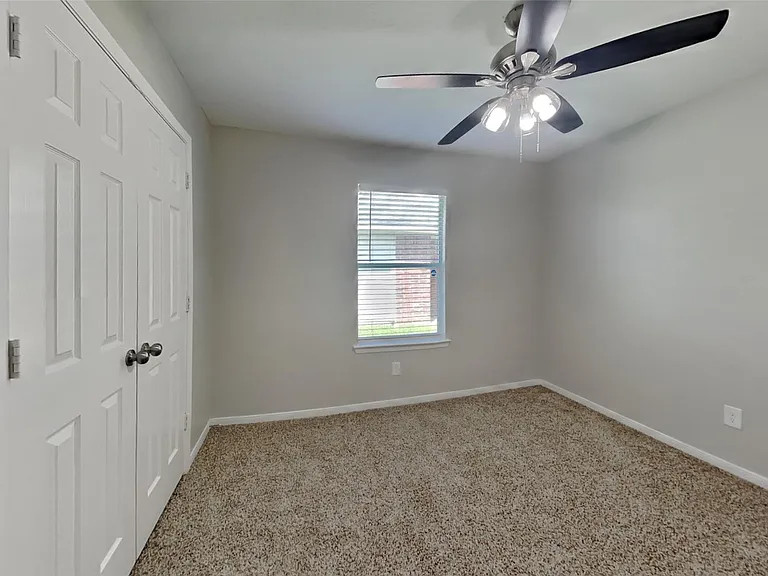 19518 Kadabra Dr — Photo 15
