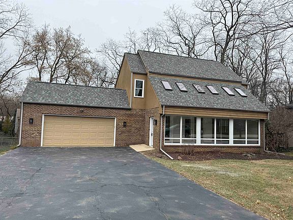 2nd image of 4022 Eaton Dr