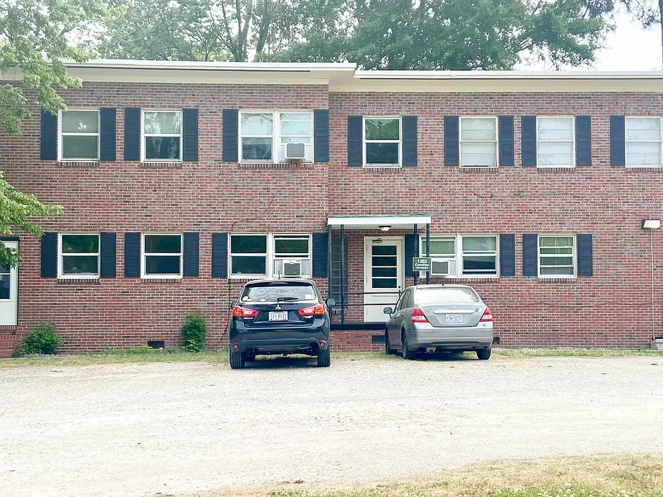 1202 Carolina Ave #1