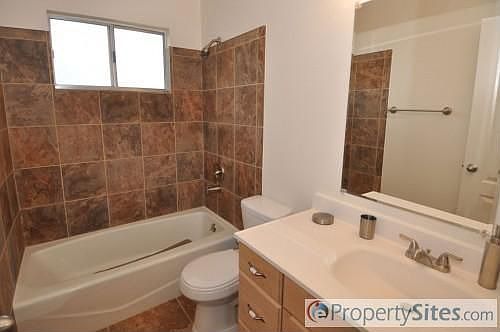 4th image of 5287 W Stockton St